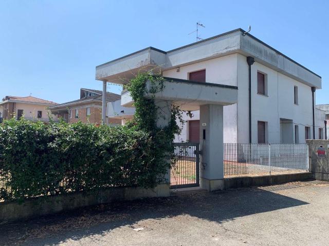 Capannone in vendita a Bassa Reggiana, Re