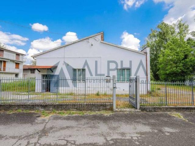 Capannone in vendita a Unione di Comuni della Romagna Forlivese, Predappio
