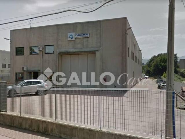 Capannone in vendita a Calabria, Cosenza