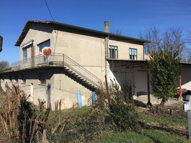 Capannone in vendita a Fenil del Turco, Rovigo