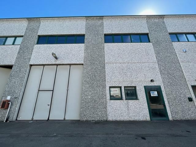 Capannone in vendita a Tresinaro - Secchia, Re