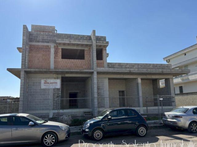 Capannone in vendita a Puglia, Lecce