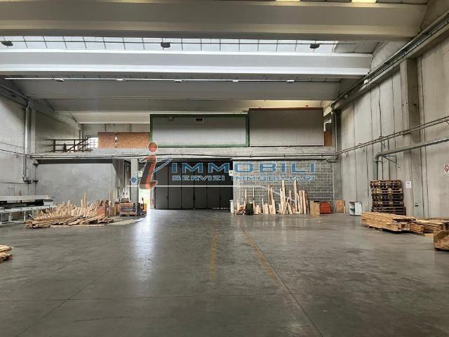 Capannone in vendita a Zivido, San Giuliano Milanese