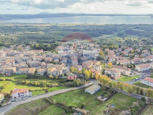Capannone in vendita a San Lorenzo Nuovo, Lazio