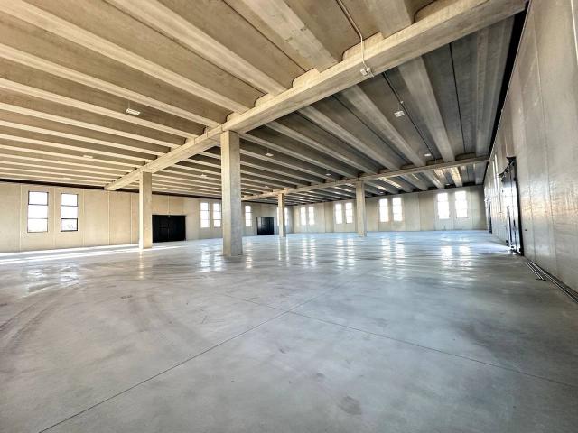 Capannone in vendita a Case Nuove, San Martino Buon Albergo