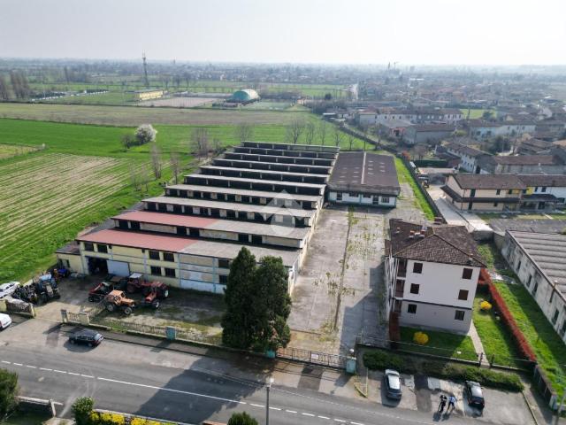 Capannone in vendita a San Paolo, Lombardia