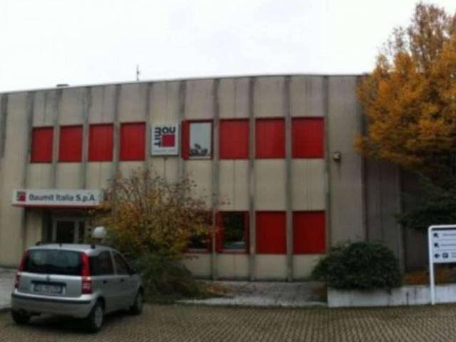 Capannone in vendita a Piemonte, Novara