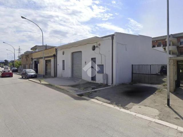 Capannone in vendita a Puglia, Foggia
