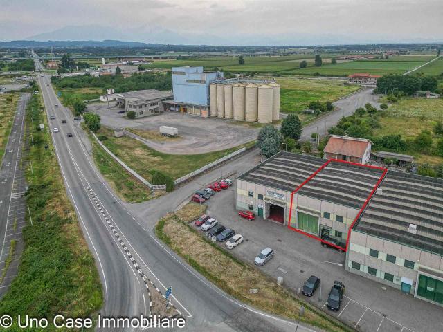 Capannone in vendita a Piemonte, Vercelli