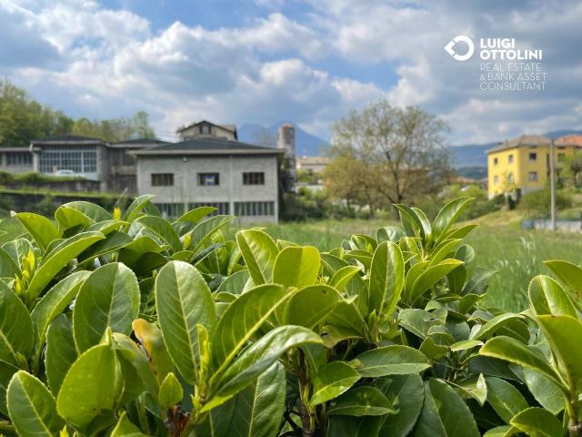 Capannone in vendita a Sant'omobono Imagna, Lombardia