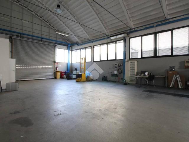 Capannone in vendita a Unione dei comuni del Distretto Ceramico, Sassuolo
