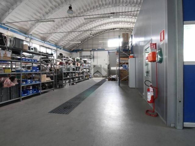 Capannone in vendita a Unione dei comuni del Distretto Ceramico, Sassuolo