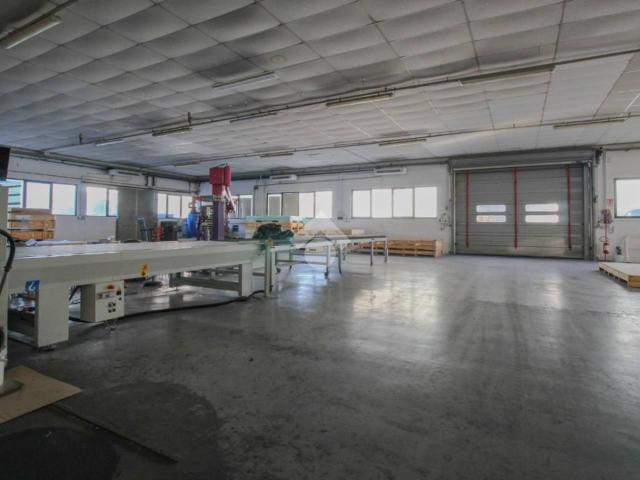 Capannone in vendita a Unione dei comuni del Distretto Ceramico, Sassuolo