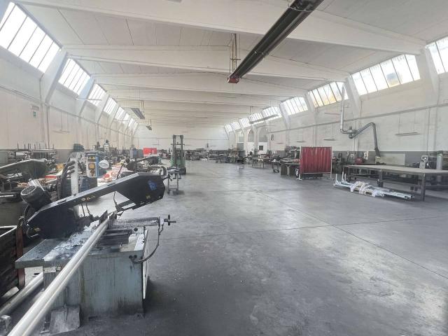 Capannone in vendita a Unione dei comuni del Distretto Ceramico, Sassuolo