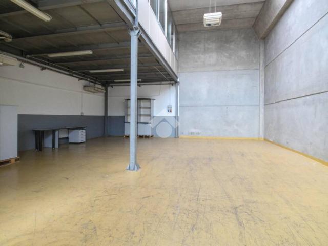 Capannone in vendita a Unione dei comuni del Distretto Ceramico, Sassuolo