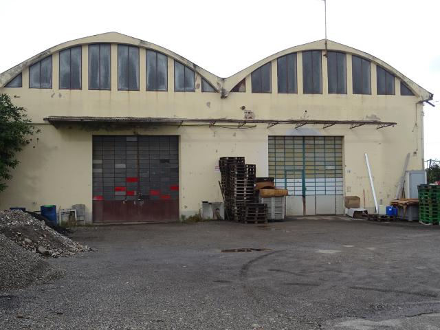Capannone in vendita a Unione di comuni Terre di Castelli, Savignano Sul Panaro