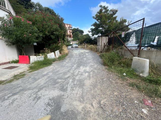 Capannone in vendita a Olivetta, Albisola Capo
