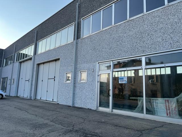 Capannone in vendita a Tresinaro - Secchia, Re