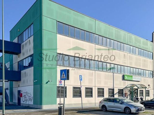 Capannone in vendita a Zona Omogenea Milano Nord, Sesto San Giovanni