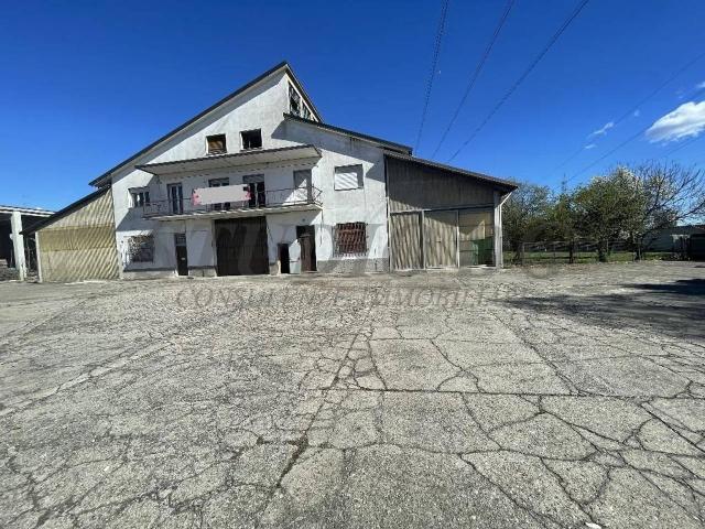 Capannone in vendita a Seveso, Lombardia