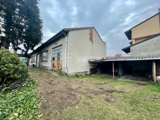 Capannone in vendita a Altopiano di Seveso, Seveso