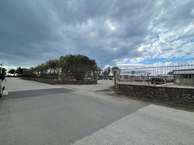 Capannone in vendita a Siracusa, Sicilia