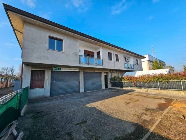 Capannone in vendita a Unione delle Terre d'Argine, Soliera