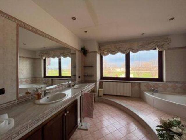 Capannone in vendita a Sommariva del Bosco, Piemonte