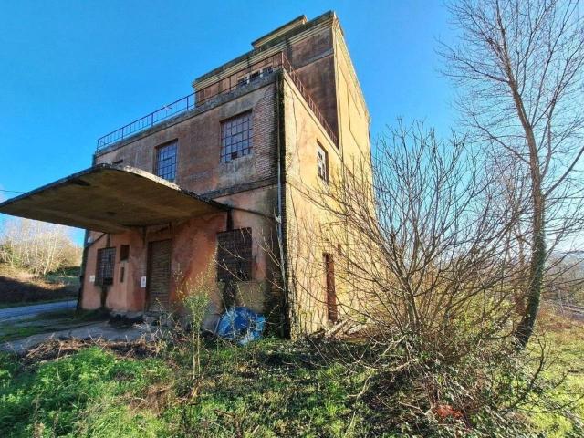Capannone in vendita a Stazione Ponte Naia, Izzalini