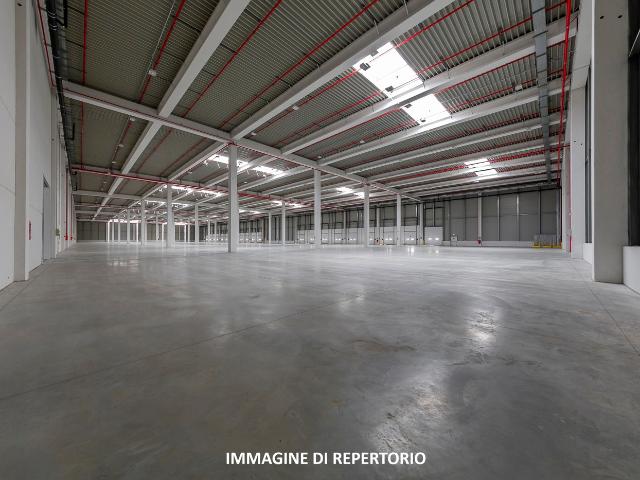 Capannone in vendita a Circoscrizione 6, Piemonte