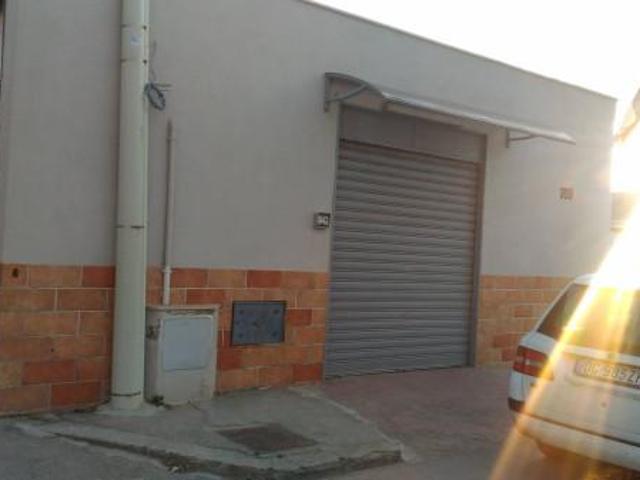 Capannone in vendita a Puglia, Barletta-andria-trani
