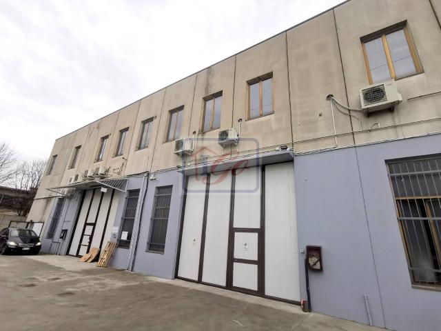 Capannone in vendita a Trezzo Sull'adda, Lombardia