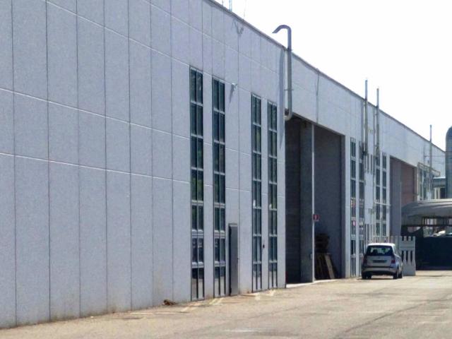 Capannone in vendita a Trivolzio, Lombardia