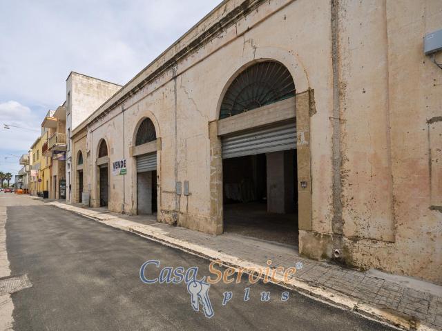 Capannone in vendita a Montegrappa, Puglia