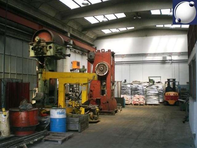 Capannone in vendita a Visino, Valbrona