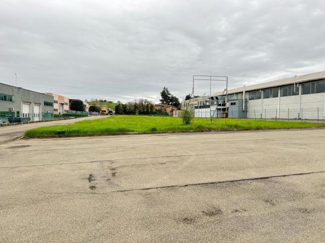 Capannone in vendita a Unione dei comuni Valli del Reno, Lavino e Samoggia, Reggio Emilia