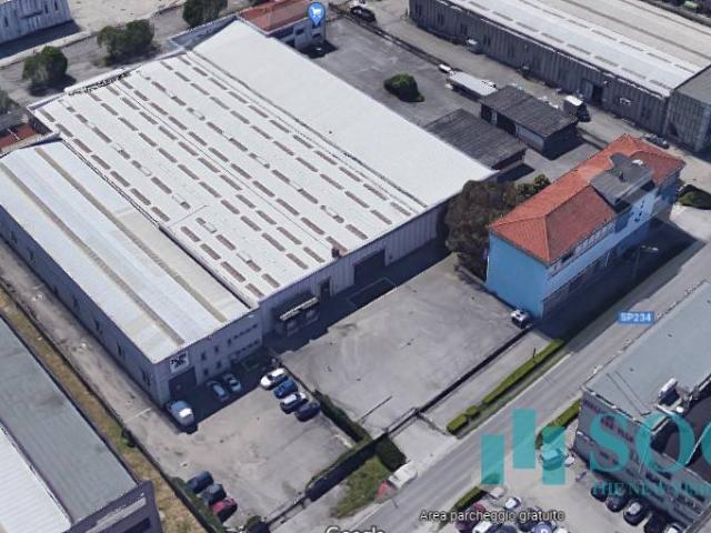 Capannone in vendita a Biassono, Lombardia