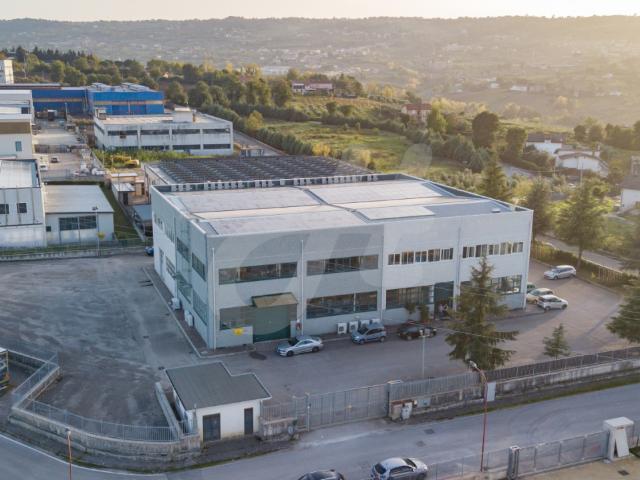 Capannone in vendita a Venticano, Campania