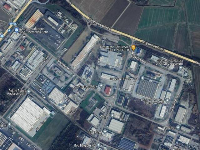 Capannone in vendita a Porta Torino, Piemonte