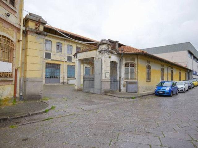 Capannone in vendita a Sobrano, Piemonte