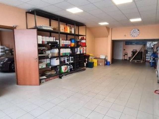 Capannone in vendita a Sobrano, Piemonte
