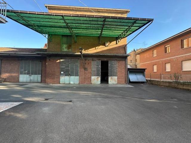 Capannone in vendita a Unione di comuni Terre di Castelli, Vignola