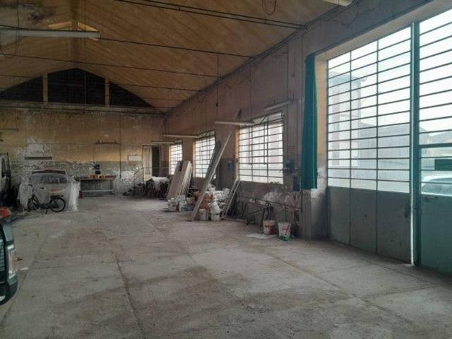 Capannone in vendita a Vigolzone, Reggio Emilia