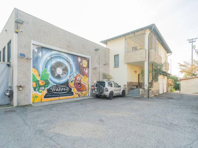Capannone in vendita a San Fiorano, Villasanta