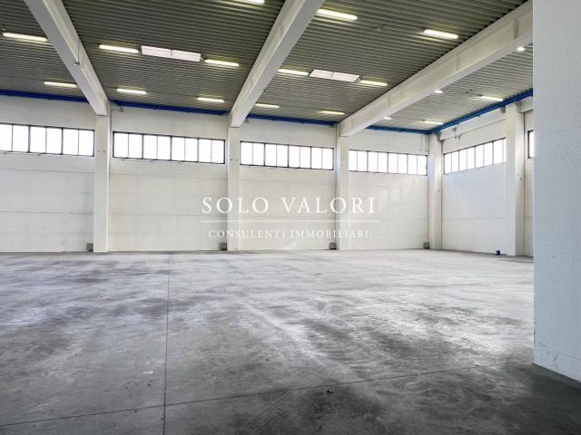 Capannone in vendita a Carità, Treviso