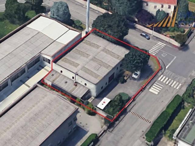 Capannone in vendita a Oldaniga, Vimercate