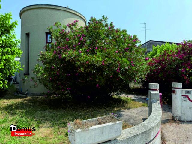 Capannone in vendita a Voghiera, Reggio Emilia