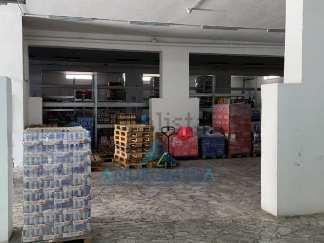 Capannone in vendita a Toiano, Pozzuoli