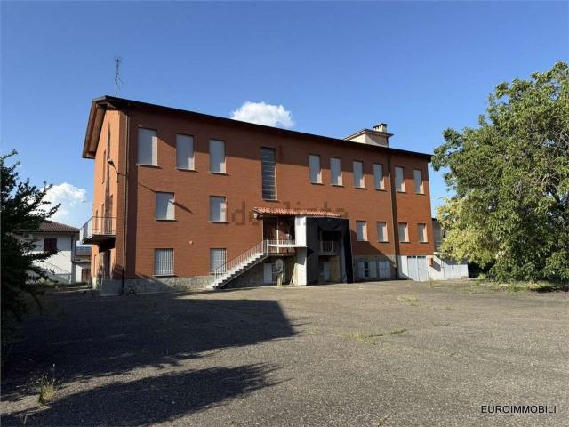 Capannone in vendita a Le Piane, Traversetolo