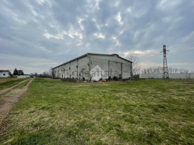 Capannone in vendita a Mornico Al Serio, Lombardia